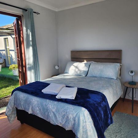Pelican Accommodation Ottery Cape Town Exterior photo