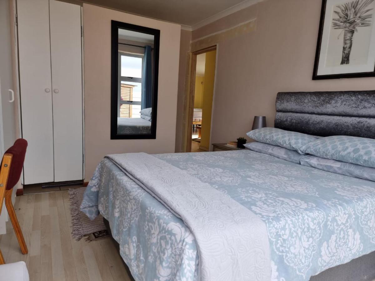 Pelican Accommodation Ottery Cape Town Exterior photo