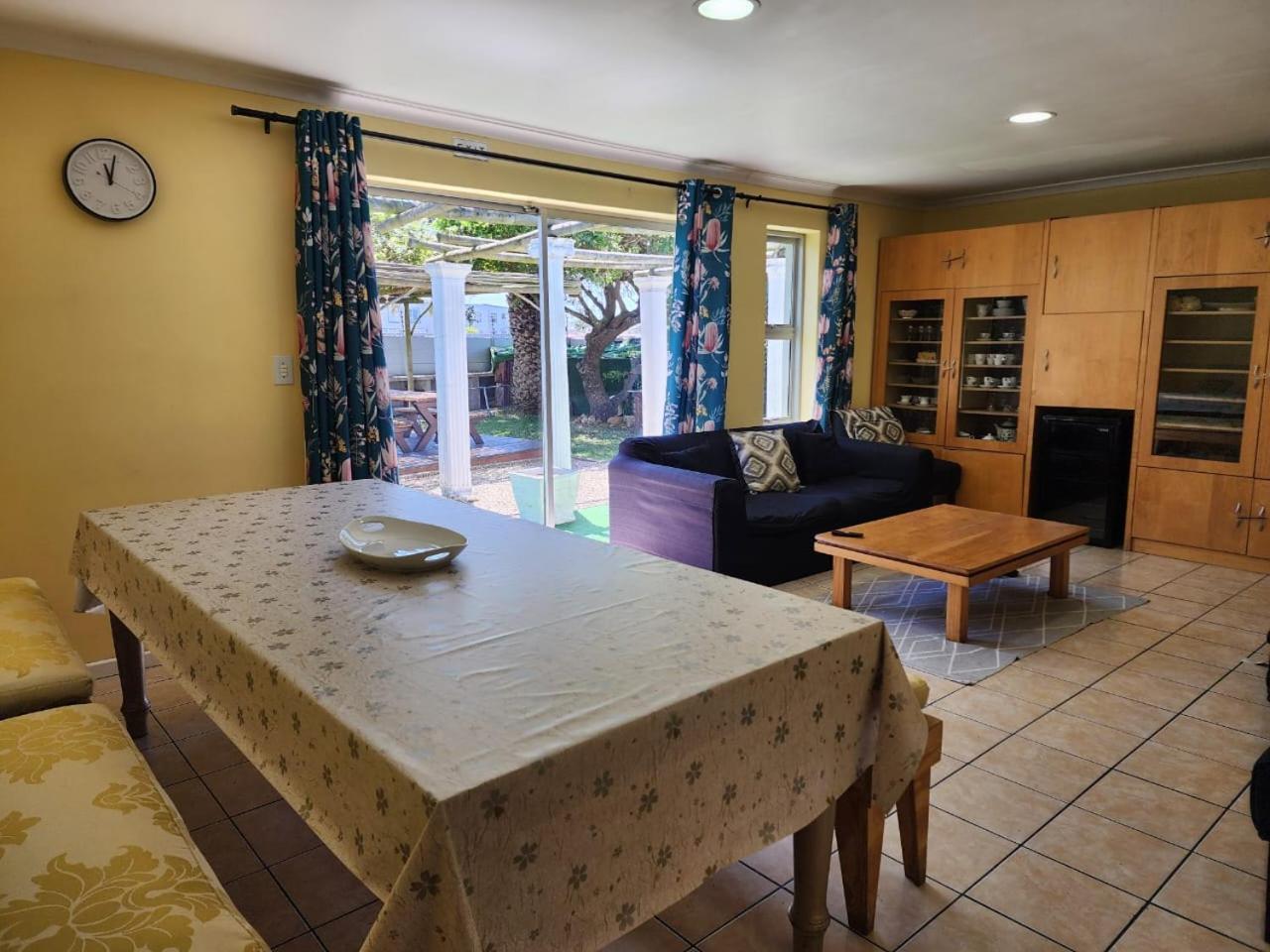 Pelican Accommodation Ottery Cape Town Exterior photo